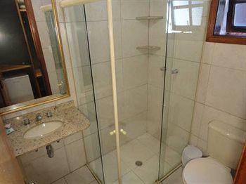 Quebra Nozes Hotel 2*