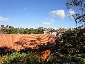 Hotel Quebra Nozes Campos do Jordão