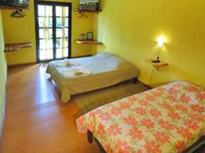 Hotel Quebra Nozes 2*