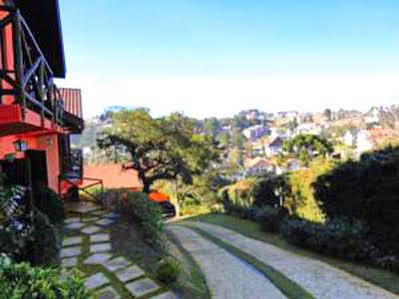 Quebra Nozes Hotel